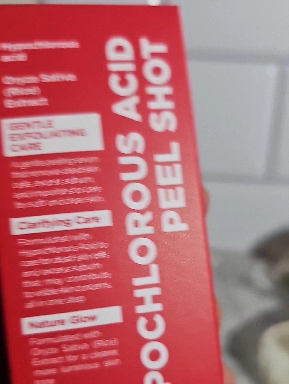 Medicube Hypochlorous Acid Peel Shot – Red Exfoliating Serum